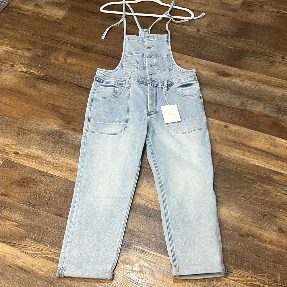 KanCan sz Large Light Blue Denim Overalls - Brand New